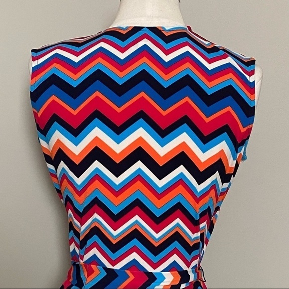 Leota Stitch Fix Finnely Sleeveless Chevron Belted Faux Wrap Dress, Small - Picture 5 of 8